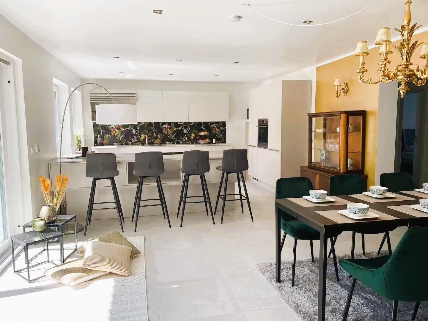 AS IMMOBILIEN: fully furnished duplex condo 3br 3 bath garage fitted kitchen - Wiesbaden Breckenheim