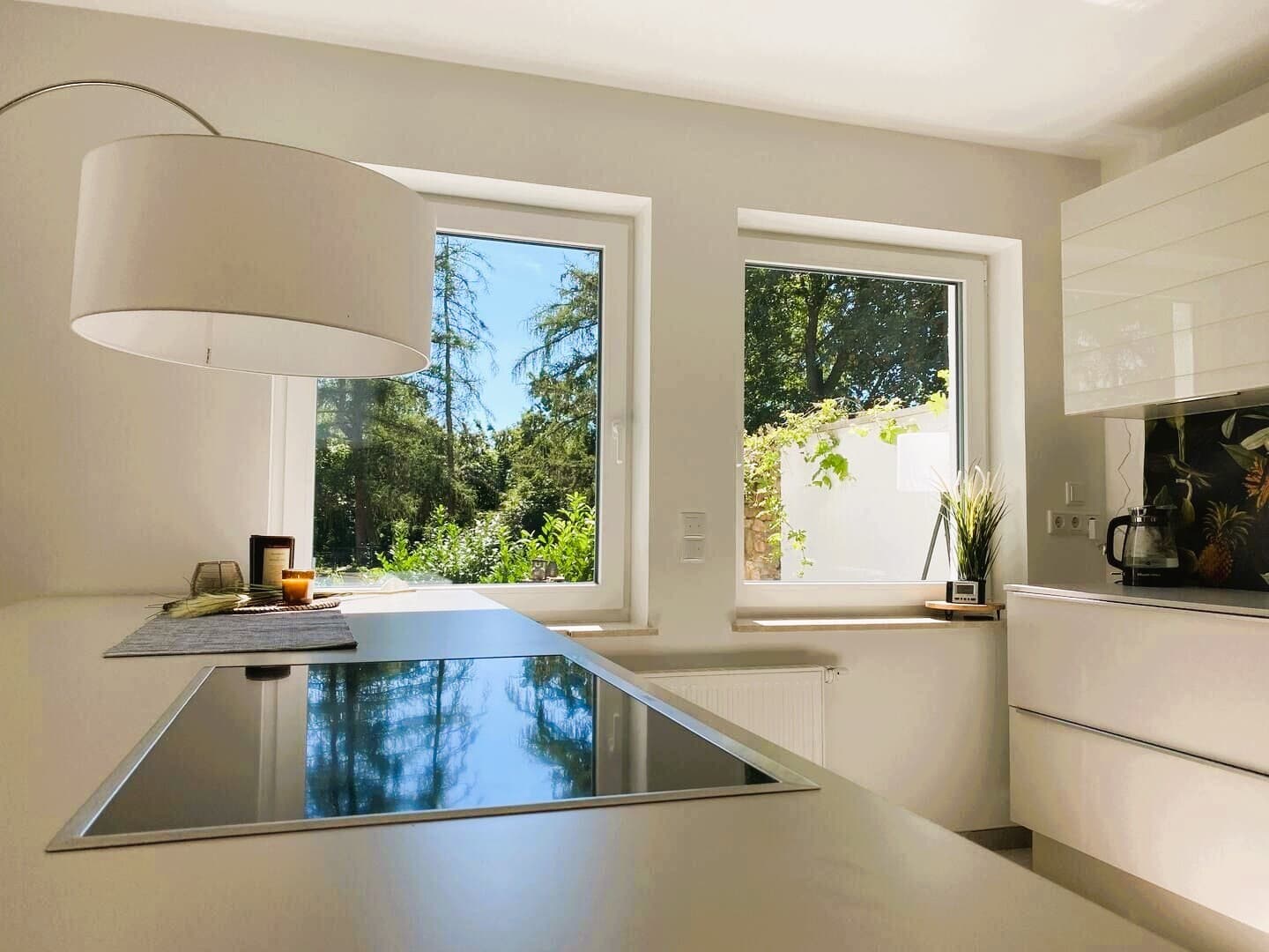 AS IMMOBILIEN: fully furnished duplex condo 3br 3 bath garage fitted kitchen - Wiesbaden Breckenheim