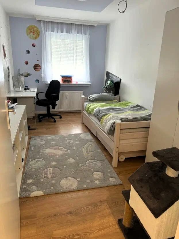 AS IMMOBILIEN: Modern, fully Furnished 4-Room Apartment with Balcony in Wiesbaden-Kohlheck