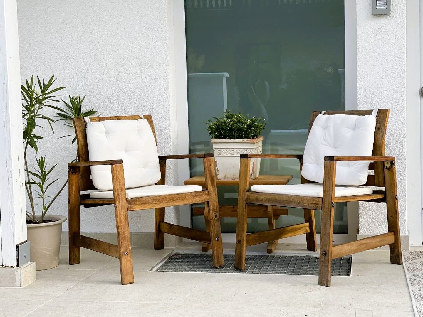 AS IMMOBILIEN: fully furnished duplex condo 3br 3 bath garage fitted kitchen - Wiesbaden Breckenheim