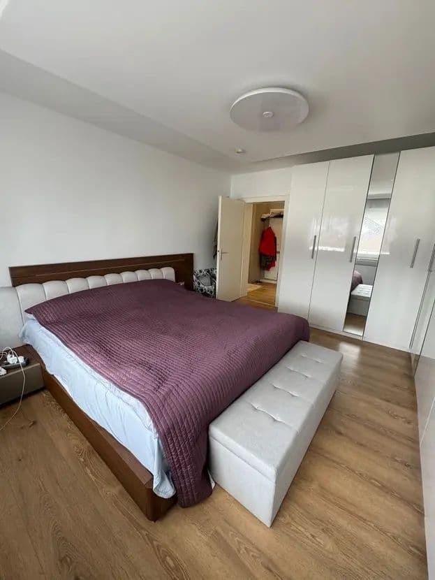 AS IMMOBILIEN: Modern, fully Furnished 4-Room Apartment with Balcony in Wiesbaden-Kohlheck