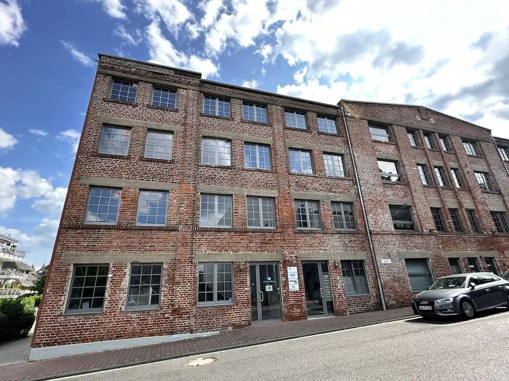 RENTED: Exklusives Wohnen mit Loft-Charakter im Herzen von Idstein – 2.OG mit Balkon