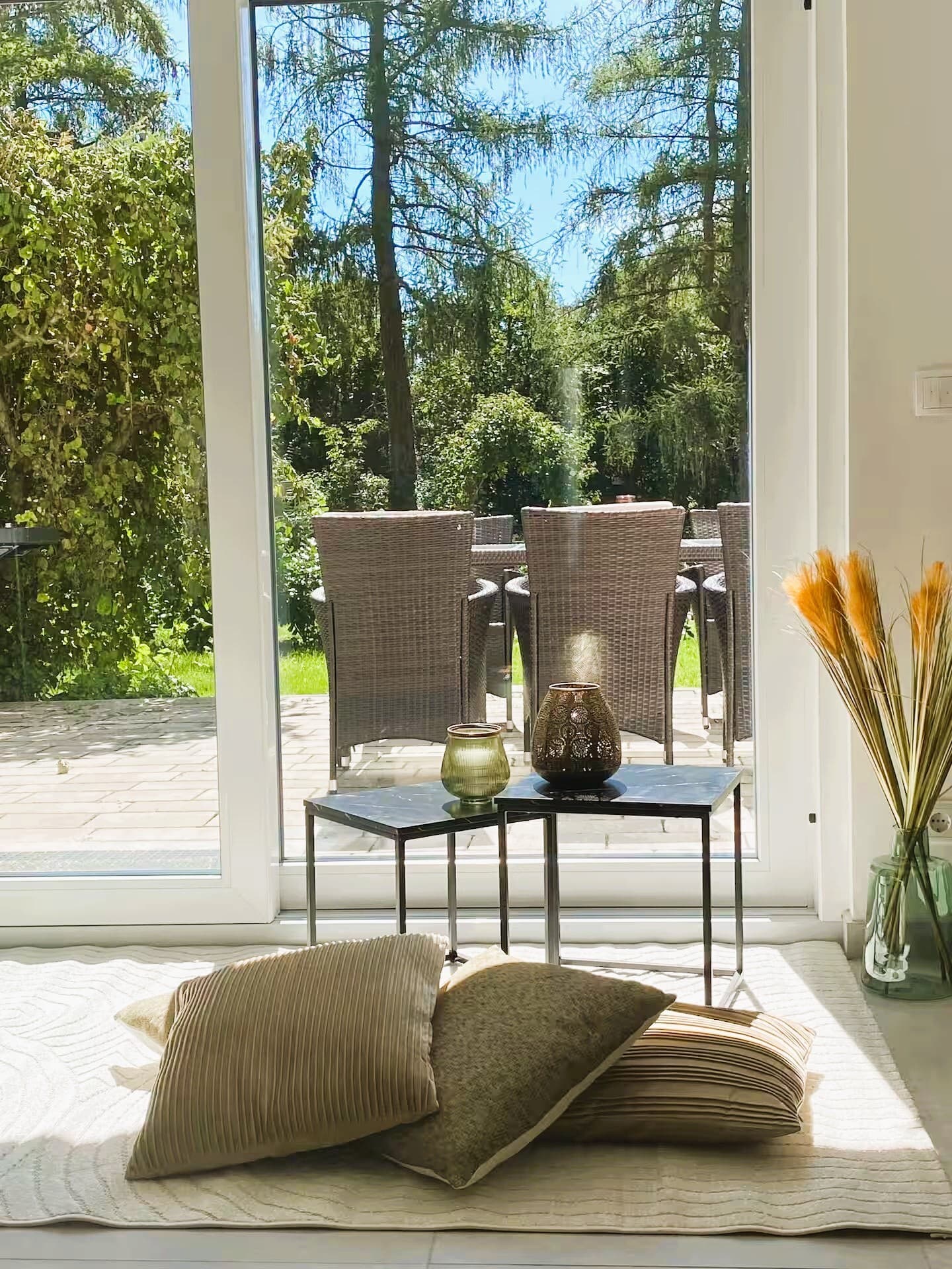 AS IMMOBILIEN: fully furnished duplex condo 3br 3 bath garage fitted kitchen - Wiesbaden Breckenheim