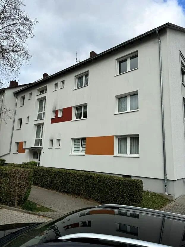 AS IMMOBILIEN: Modern, fully Furnished 4-Room Apartment with Balcony in Wiesbaden-Kohlheck